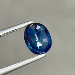 1.71 Ct Teal Sapphire Oval Cut