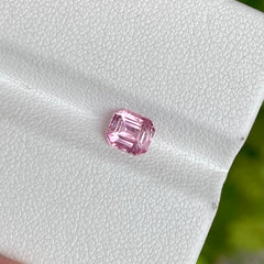 0.84 Carats Pink Spinel Stone Emerald0.85 Carats Pink Spinel Stone Emerald