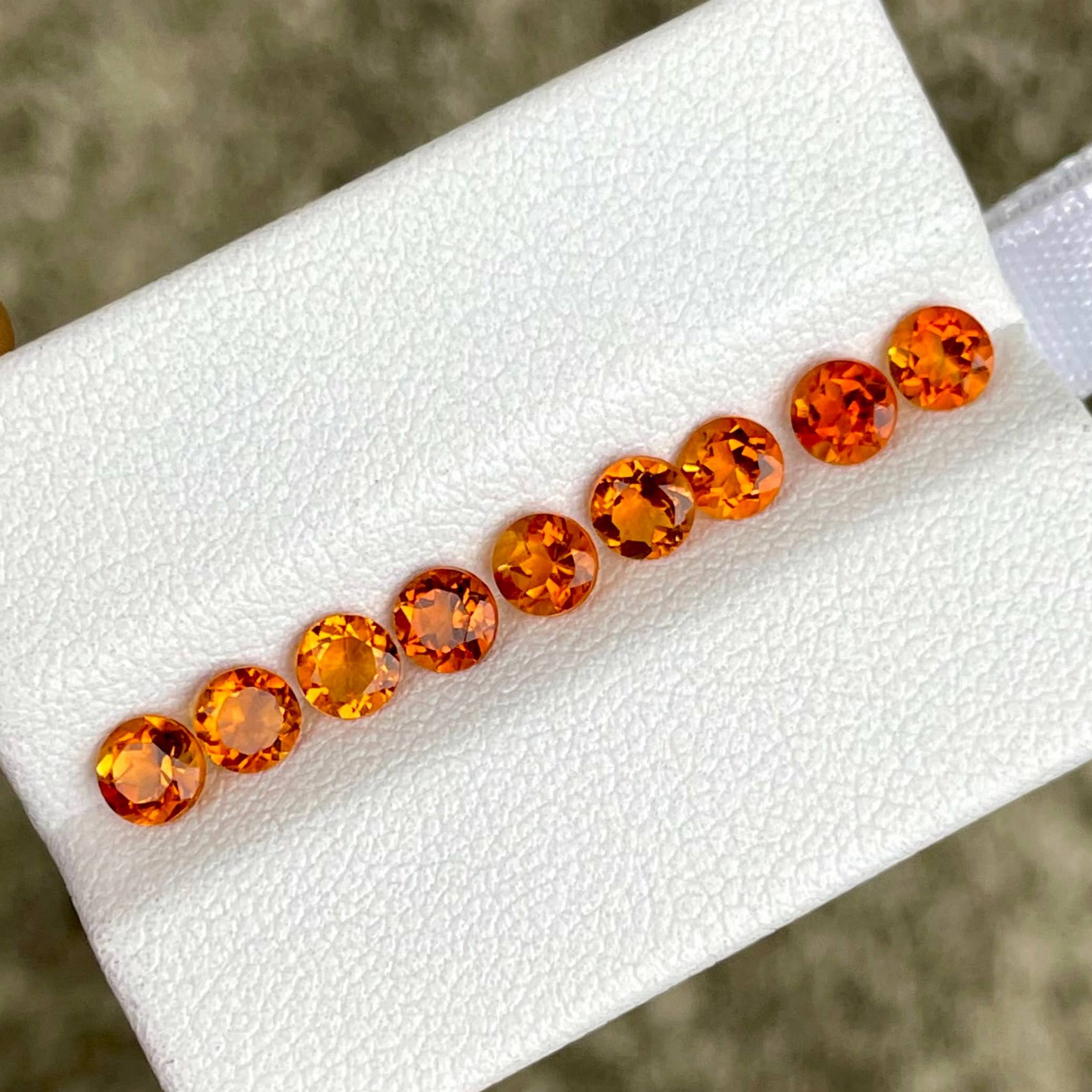2.36 Carats Citrine Lot Round Cut