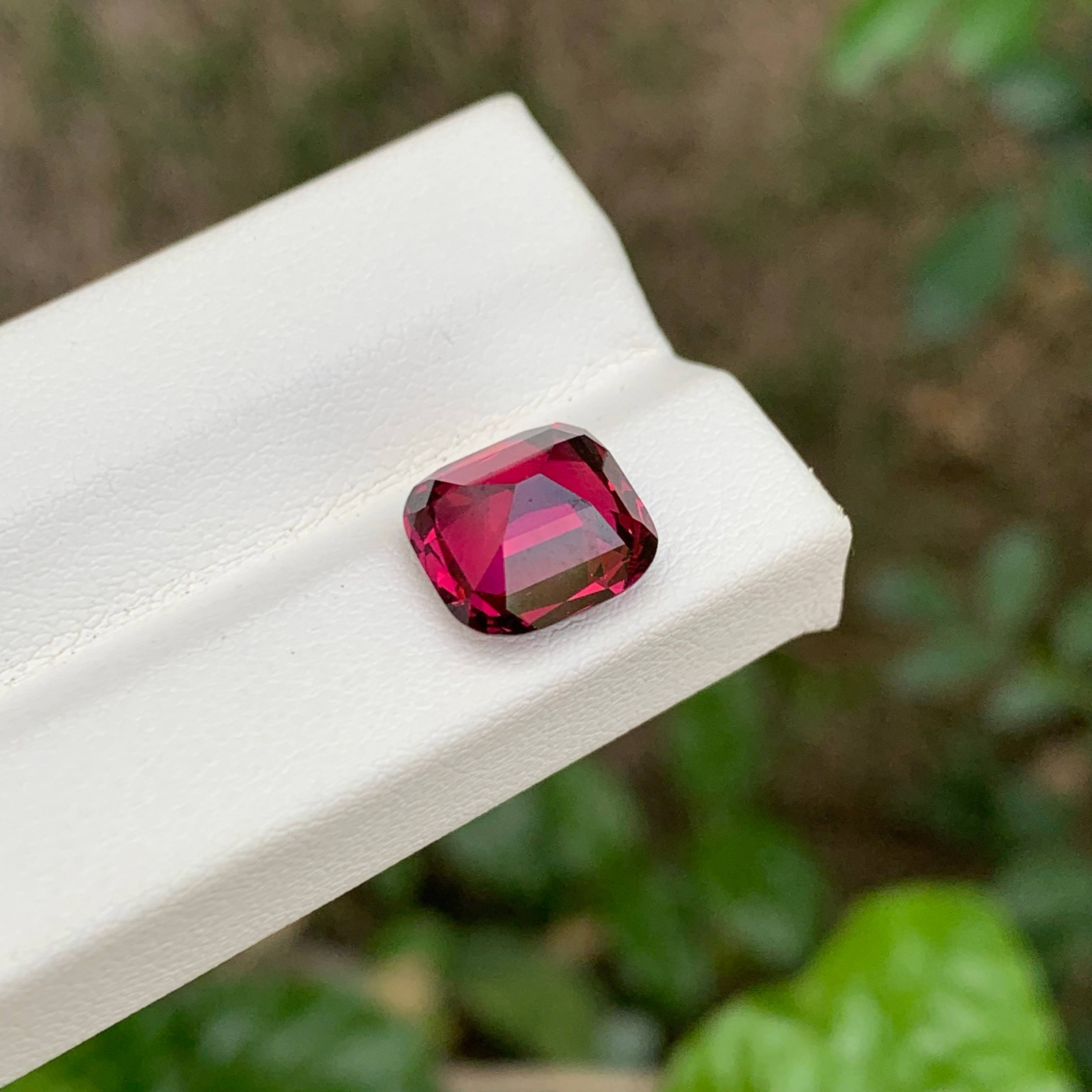 4.80 Carat Pinkish Red Umbalite Garnet