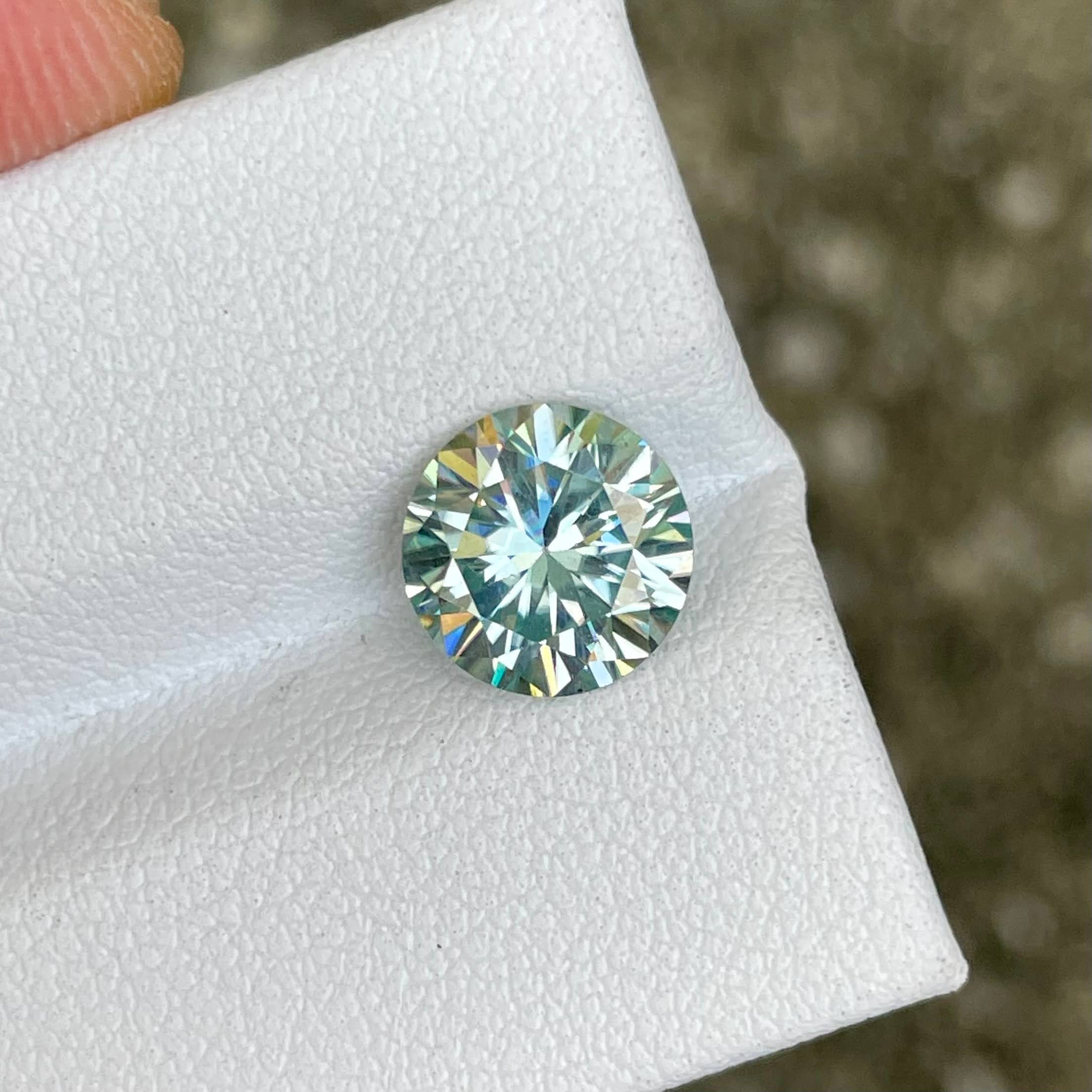 2.10 Carats Round Lab Grown Moissanite