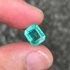 3.05 Carats Zambian Emerald Gemstone