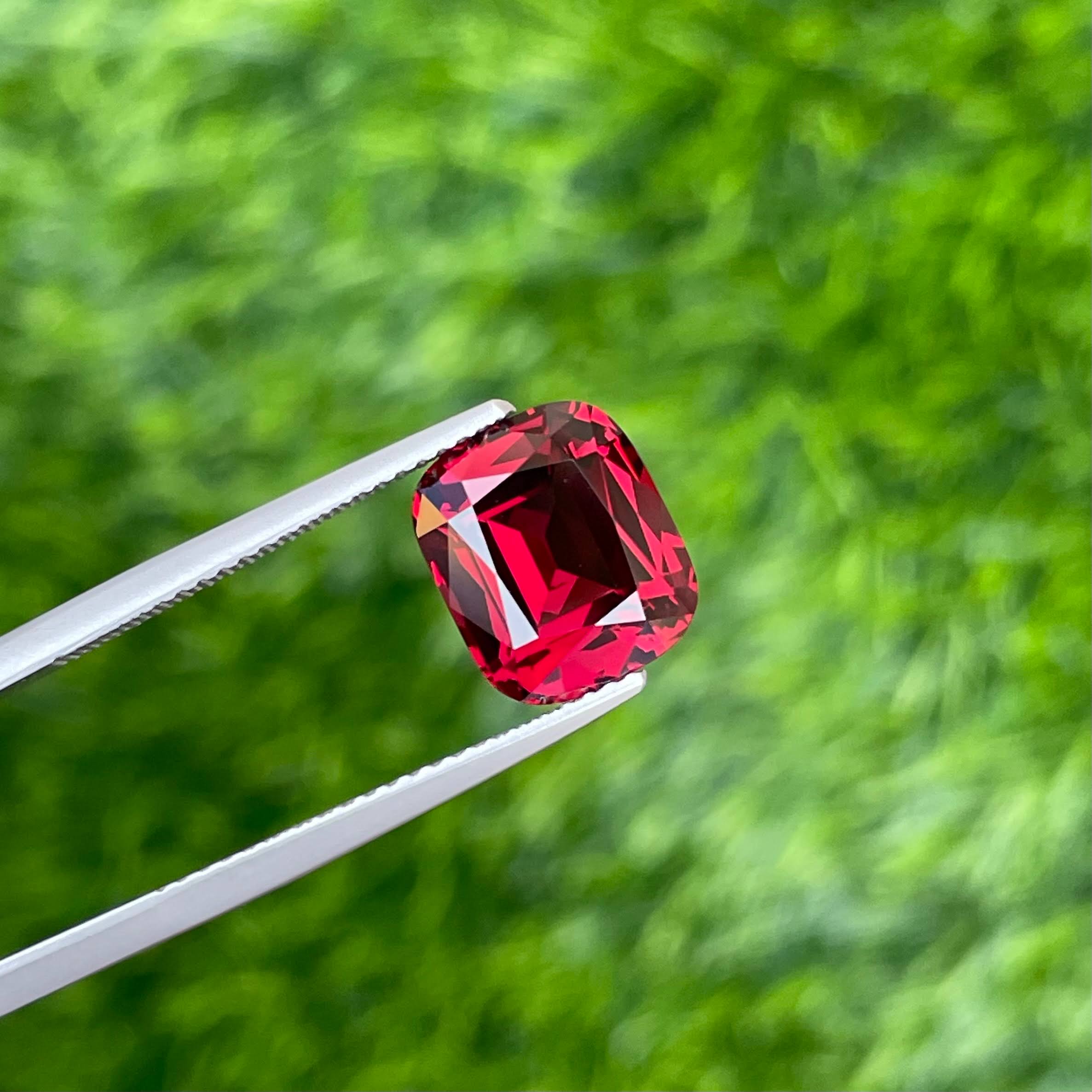 4.85 Carats Red Tanzanian Garnet Stone