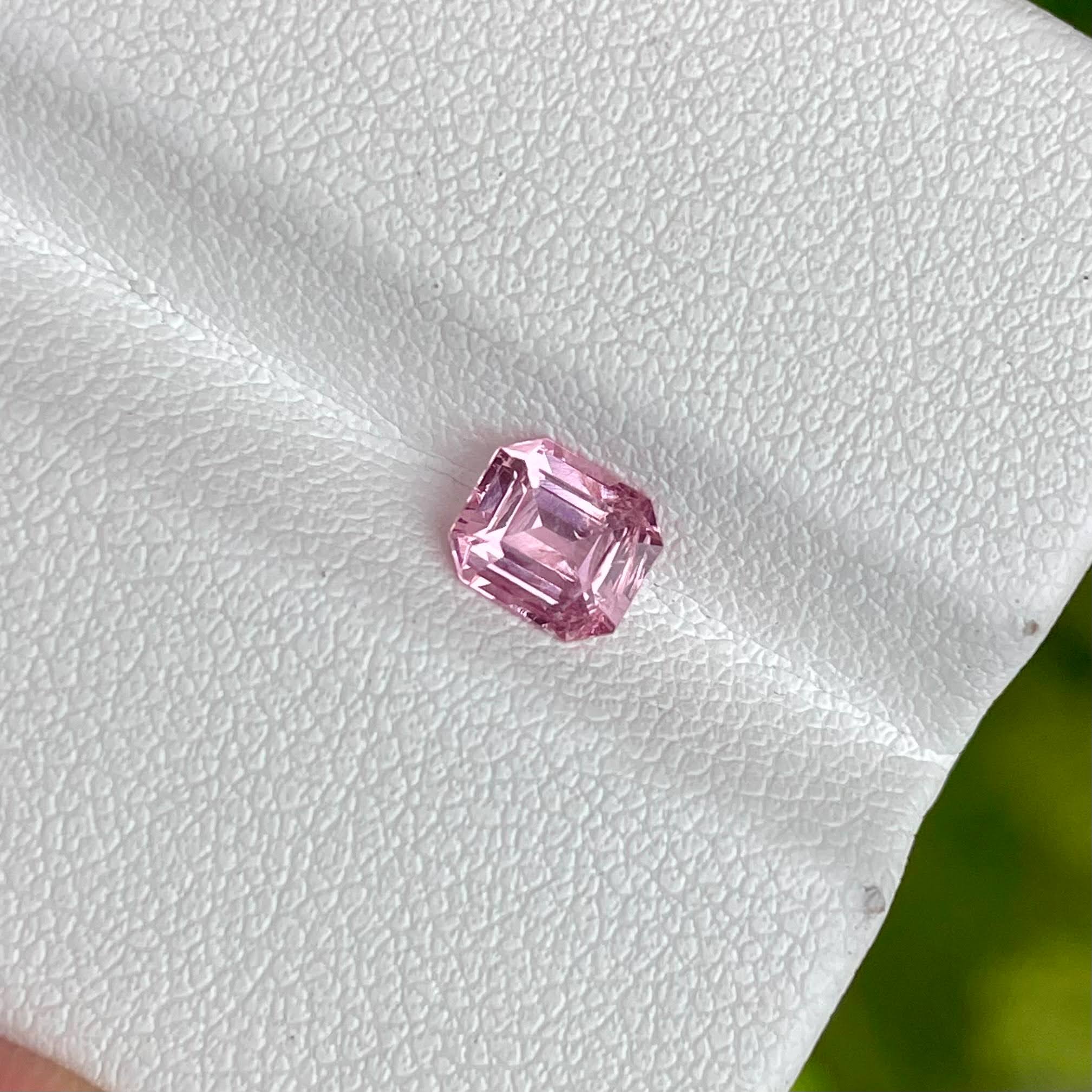 0.84 Carats Pink Spinel Stone Emerald