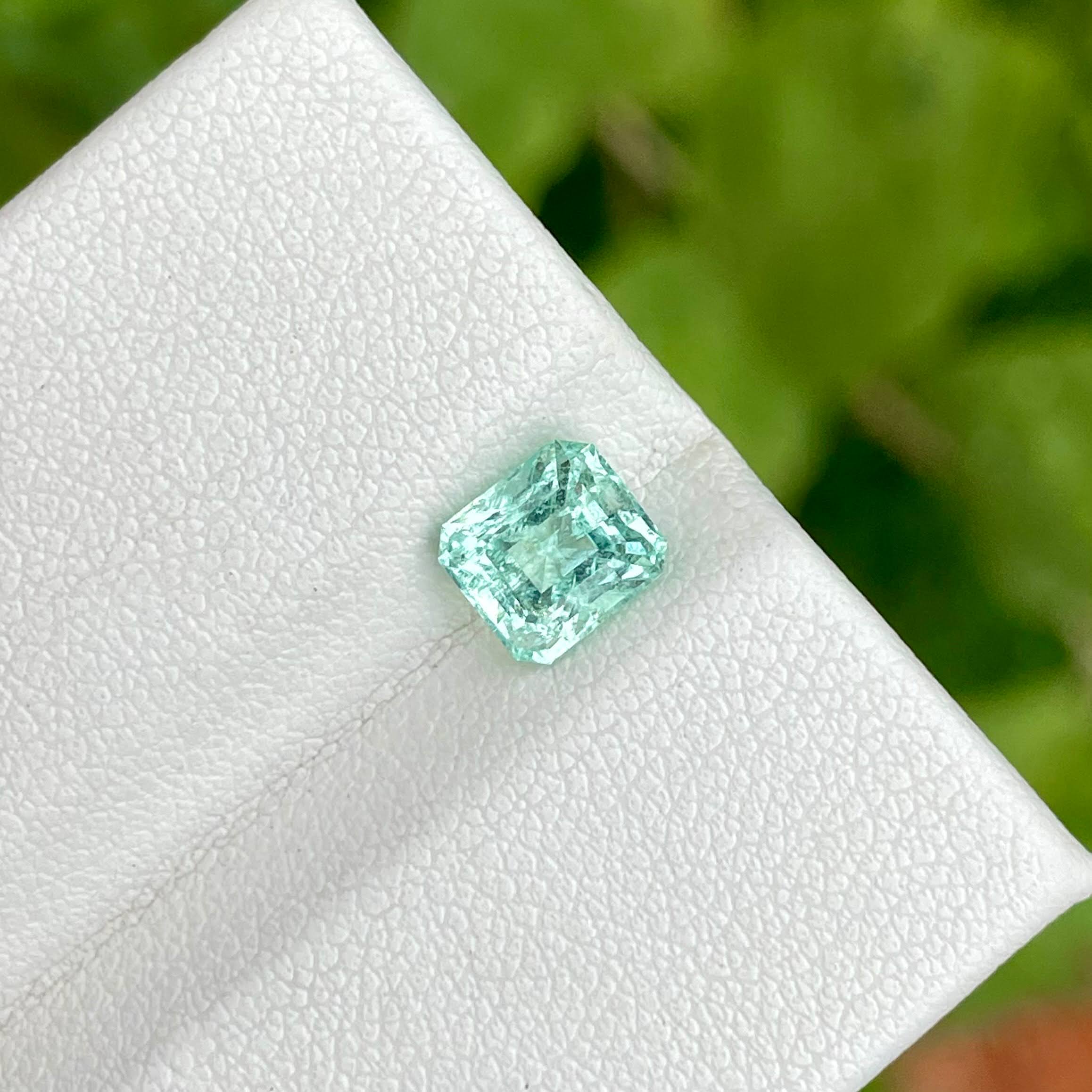 1.45 Carats Emerald Emerald Cut Stone