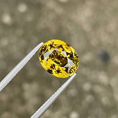 5.02 Carats Yellow Chrysoberyl Stone