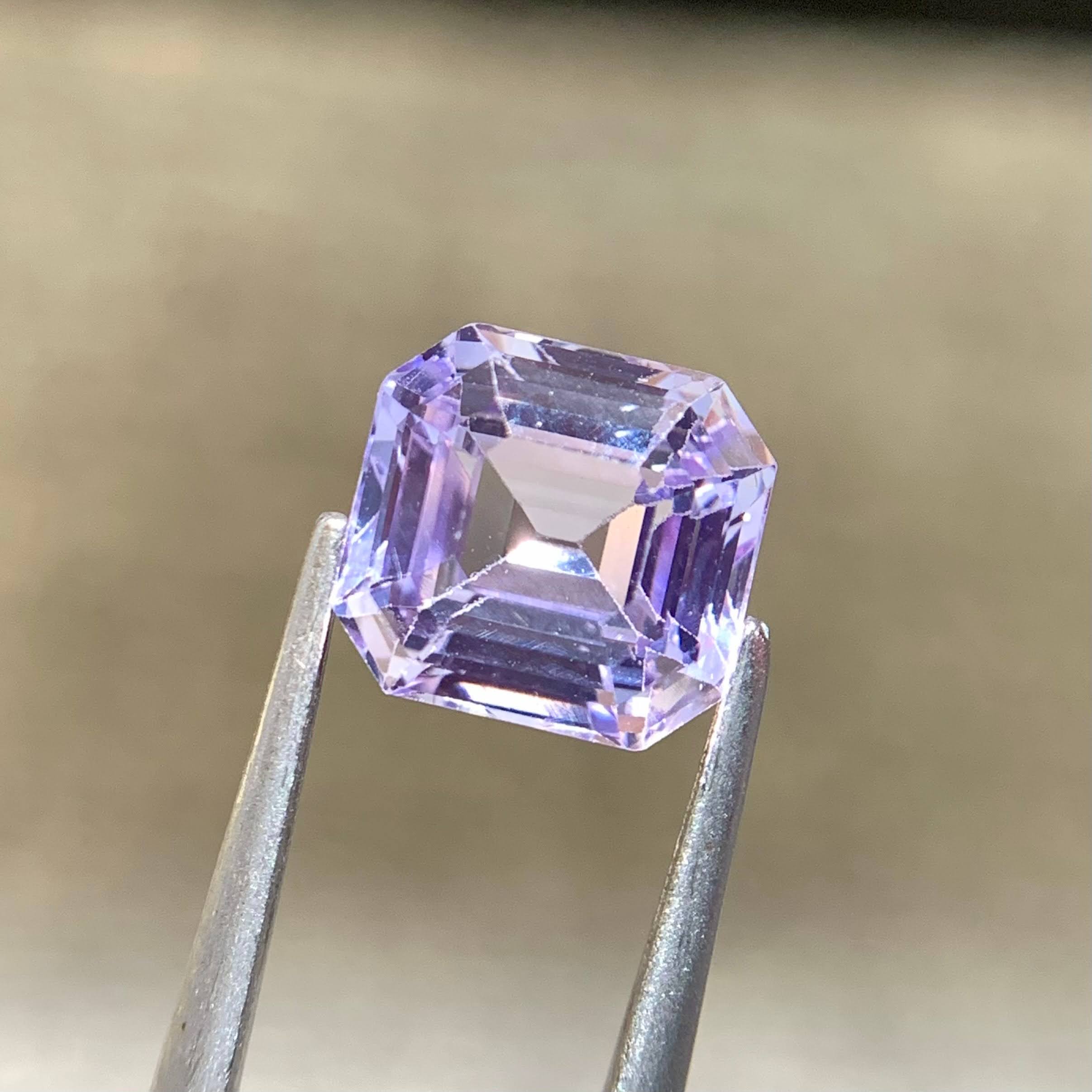 2-14-carats-gia-certified-purple-sapphire-octagonal-step-cut-sri-lanka