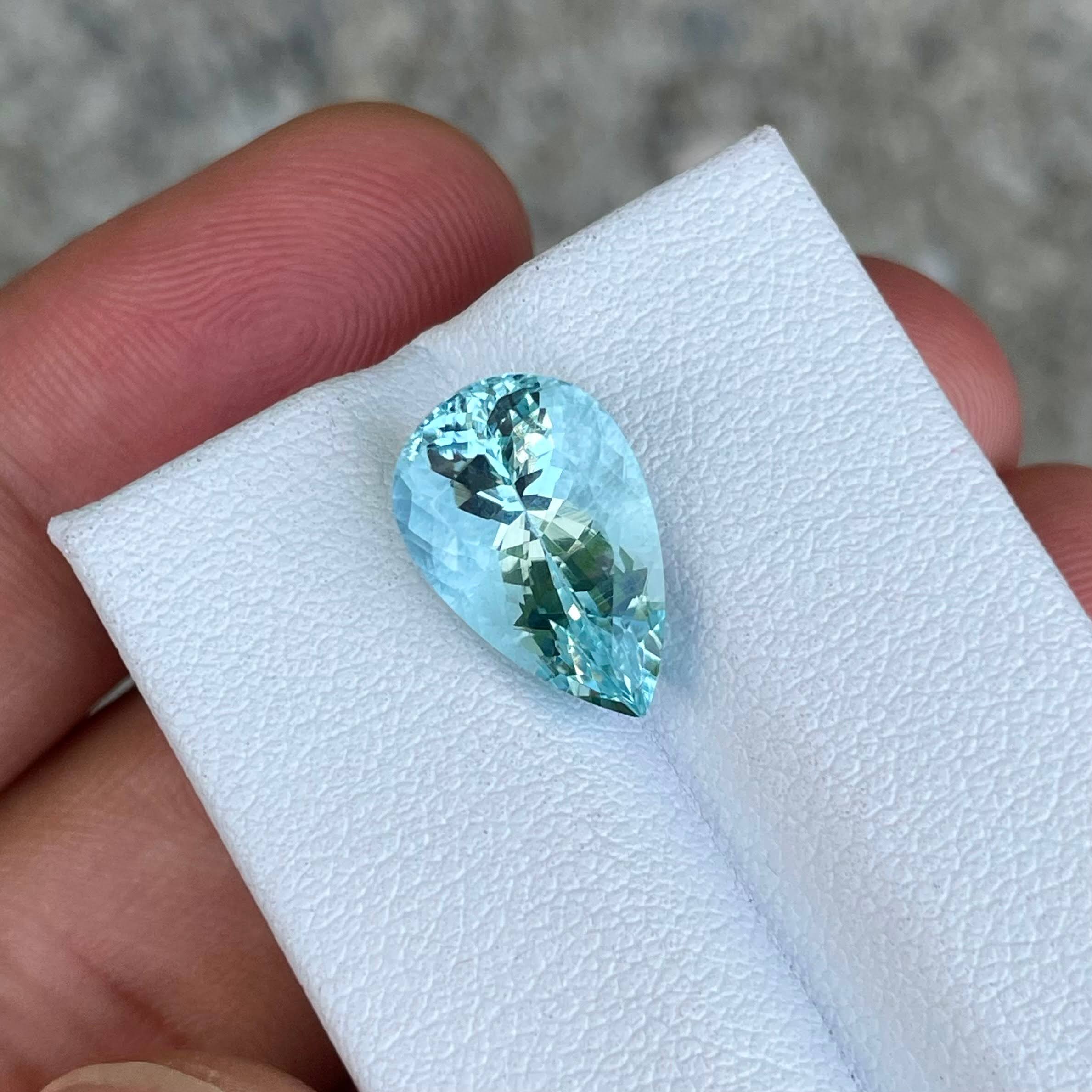 5.11 Carats Blue Aquamarine Pear Stone