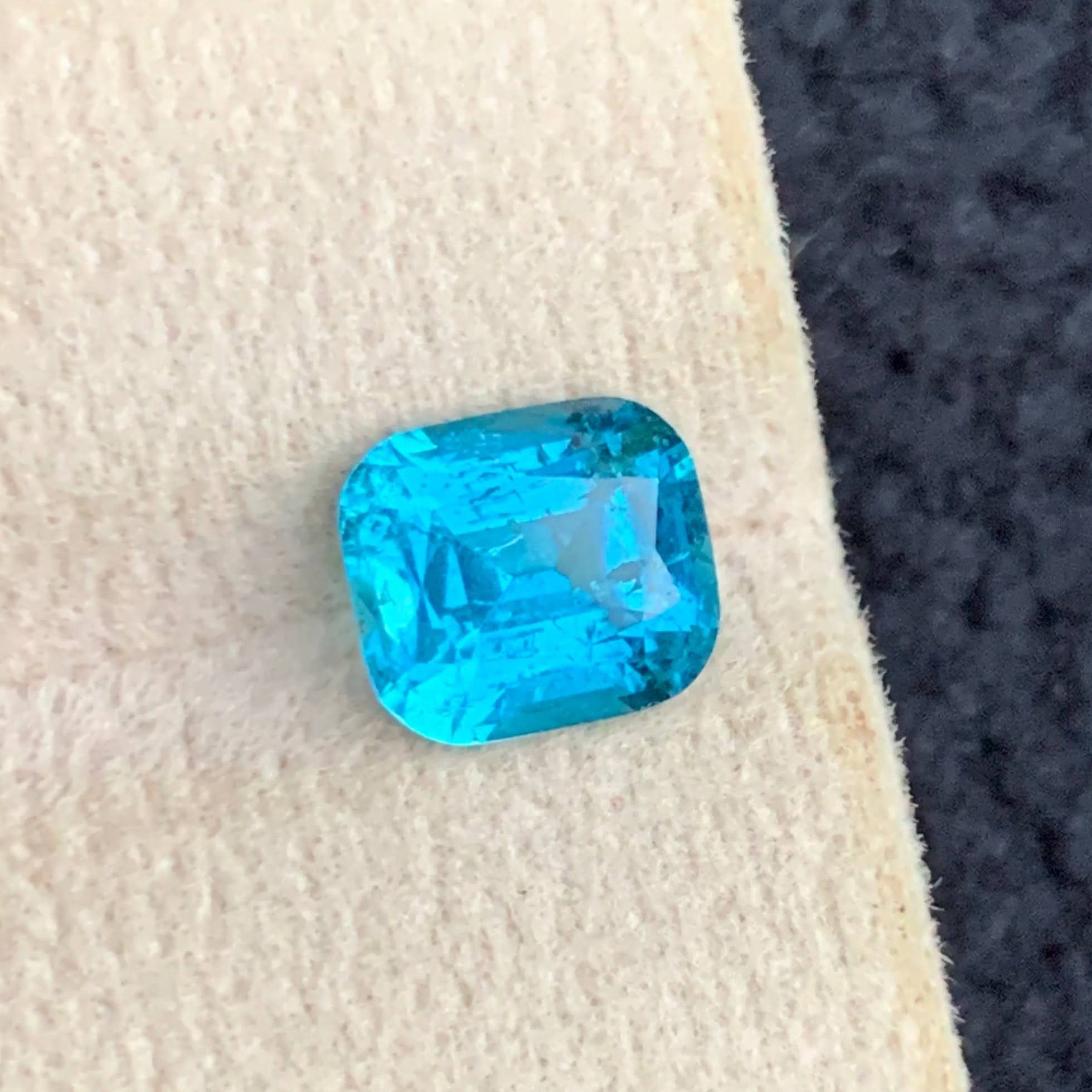 2.25 Carats Blue Tourmaline Stone