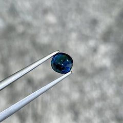 1.00 Carats Deep Sapphire Oval Stone