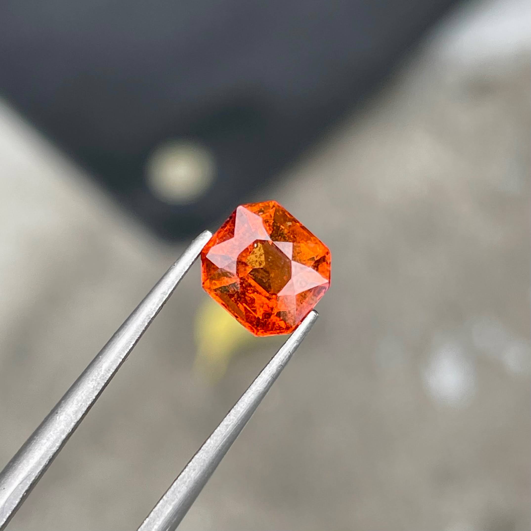 2.02 carats Orange Spessartite Garnet 