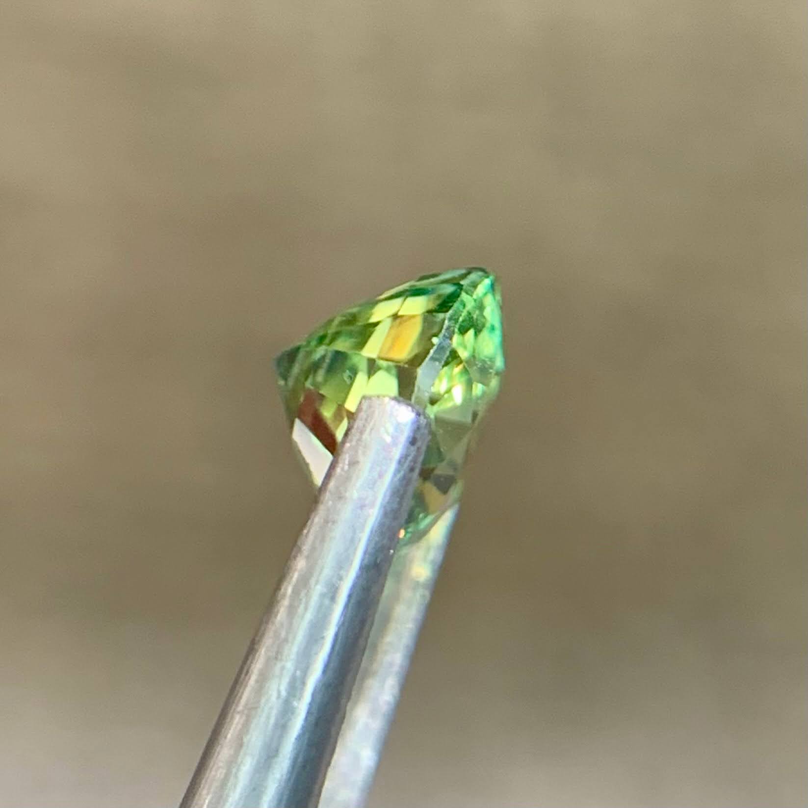 1.21ct Natural Parti Sapphire Oval