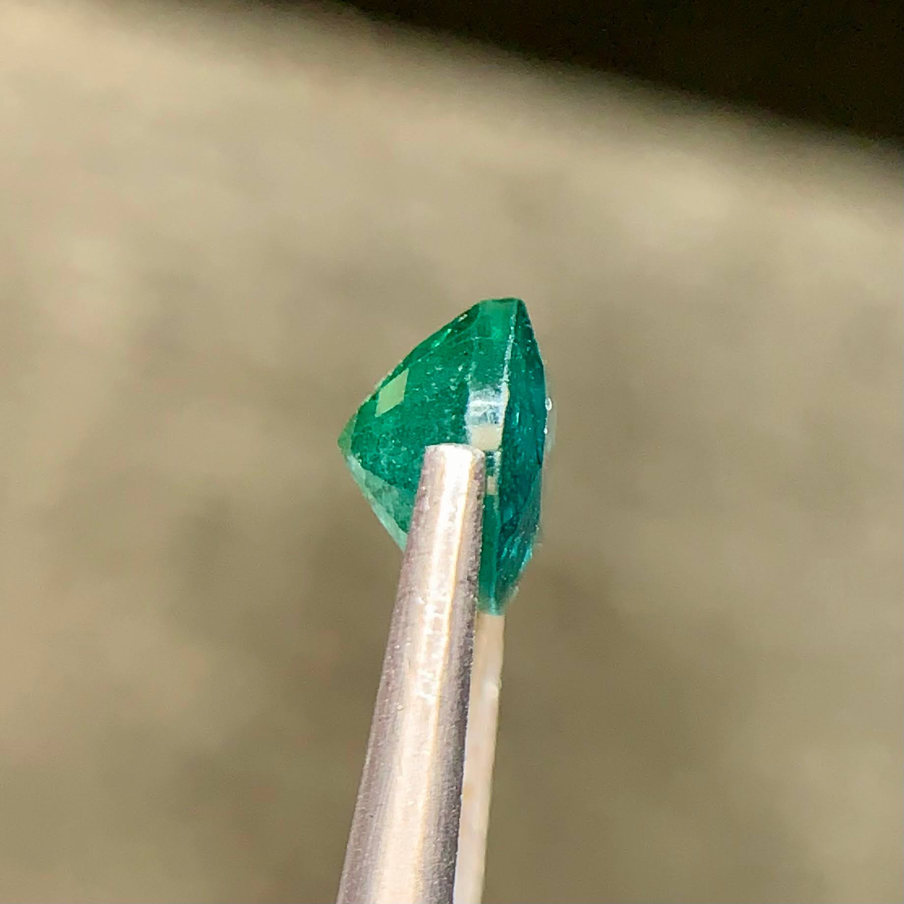 bluish-green-emerald-2-09ct-zambia