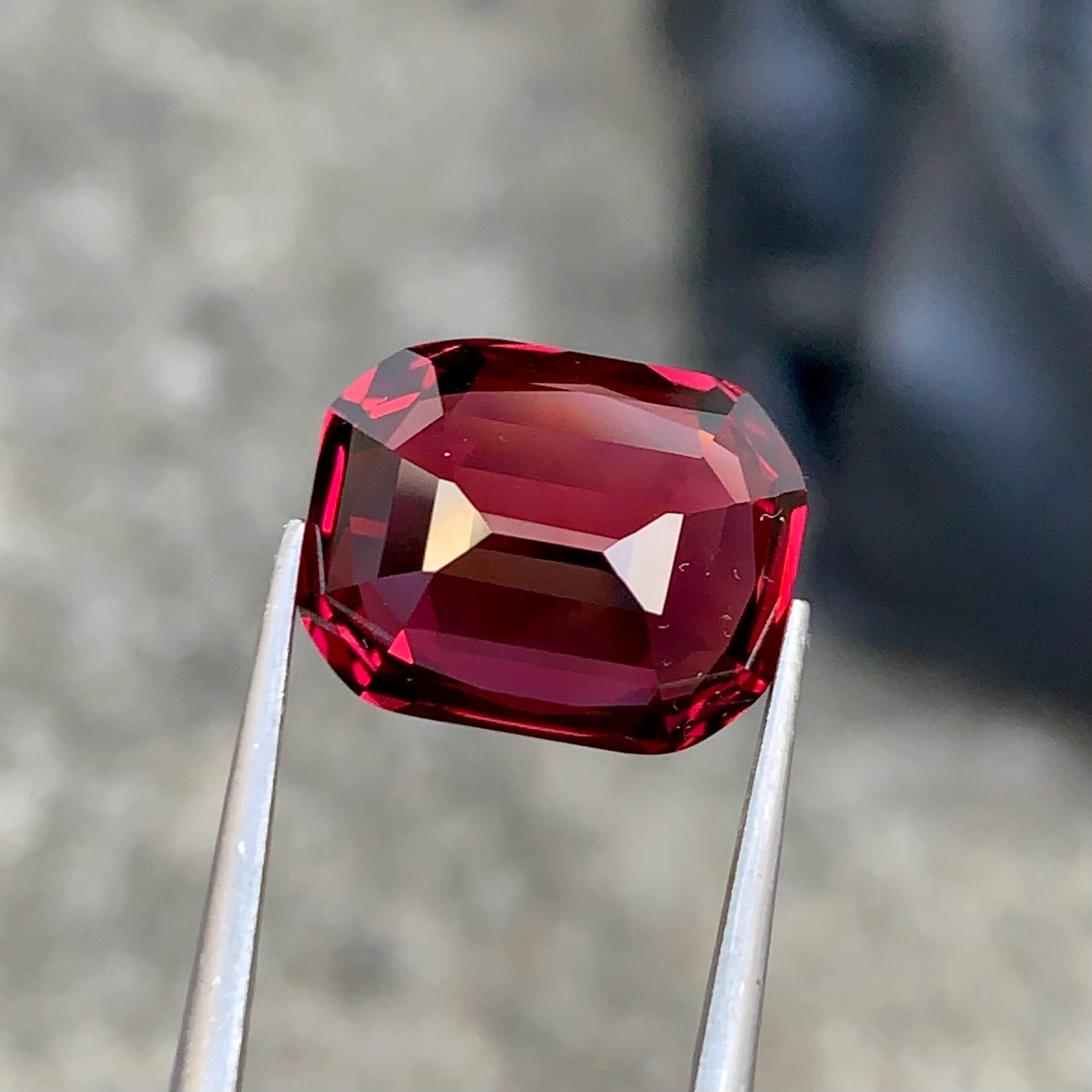 12.75Ct Bright Red Garnet