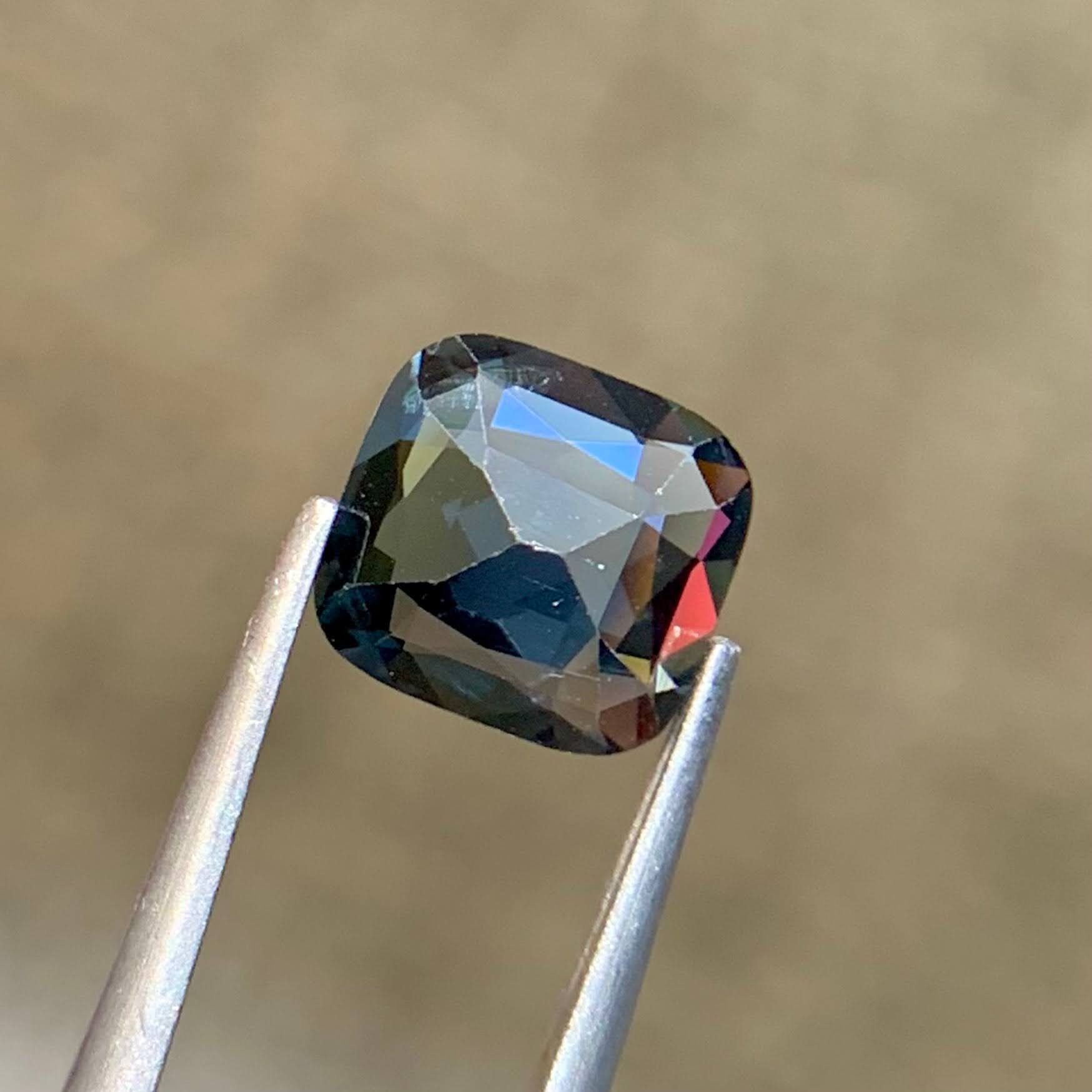 1.66Ct Grey Spinel