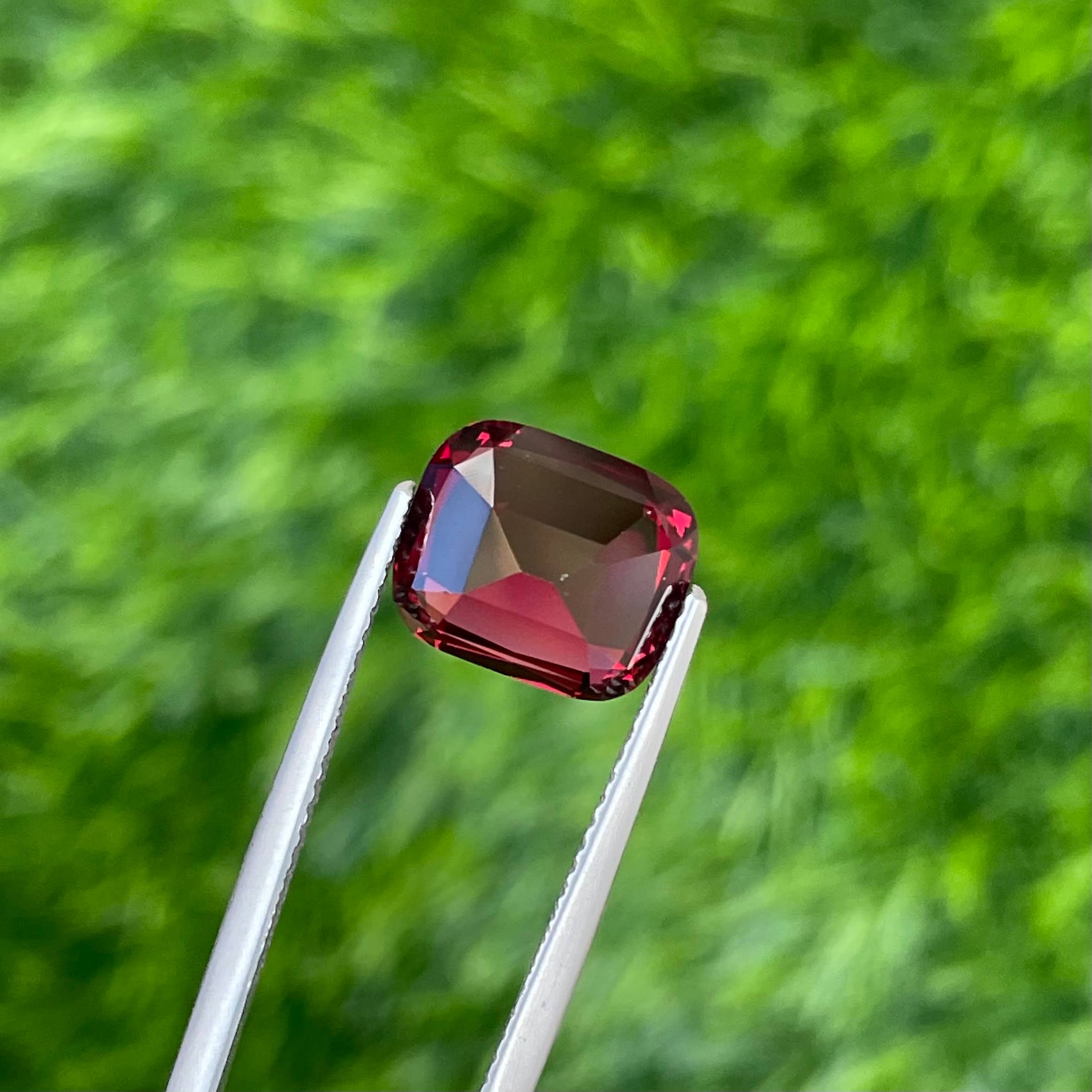 4.85 Carats Red Tanzanian Garnet Stone