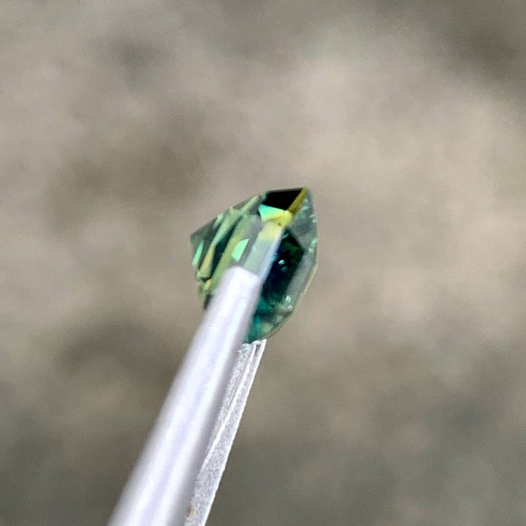 2.66 Ct Natural Parti Sapphire Radiant Cut 