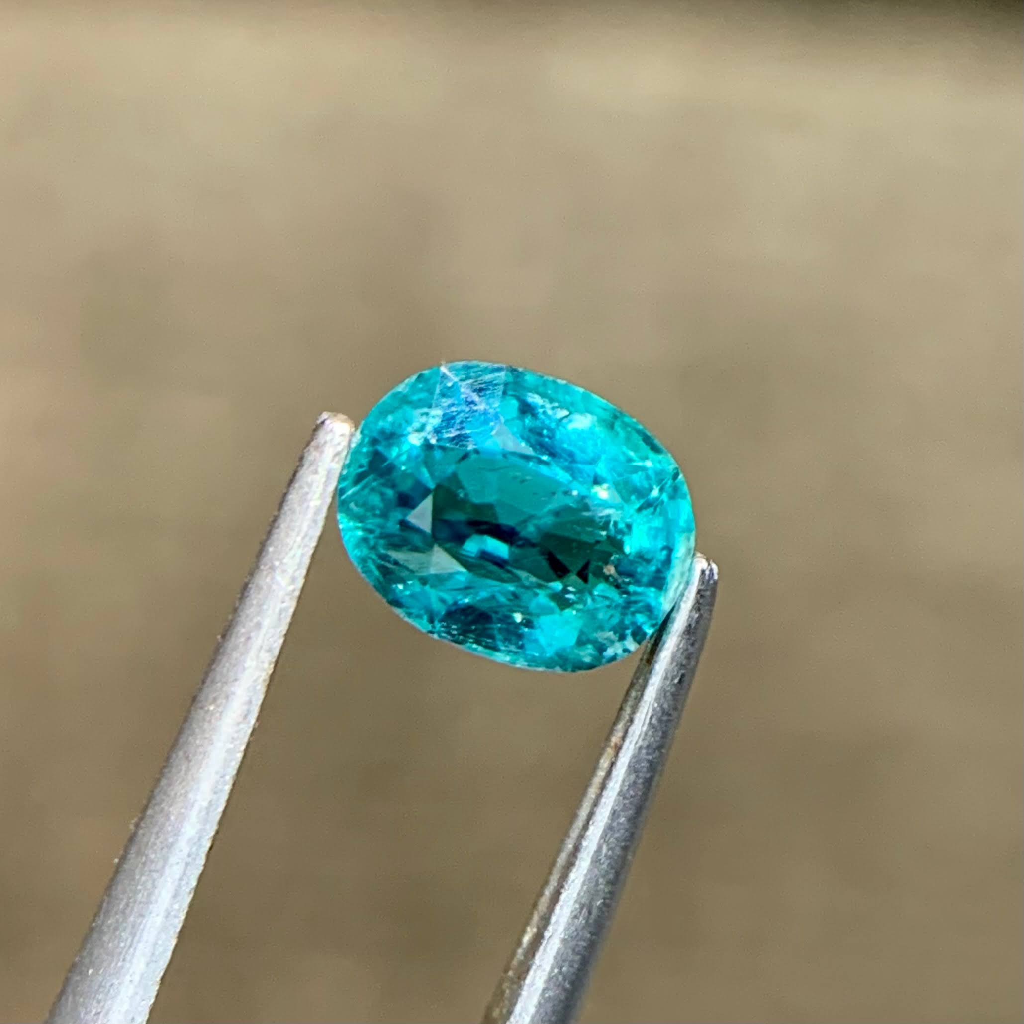neon-blue-grandidierite-0-71ct