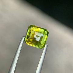 1.02 Ct Olive Green Sapphire Asscher Cut