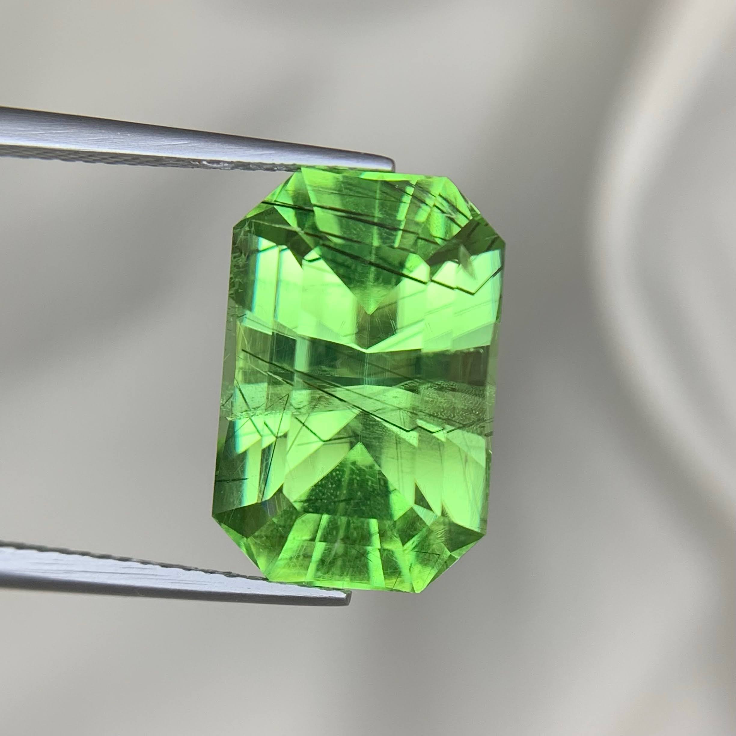 11.15Ct Ludwigite Peridot