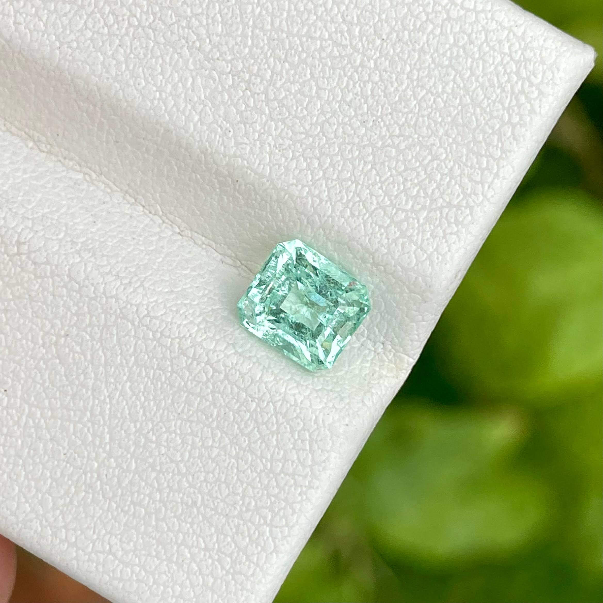 1.45 Carats Emerald Emerald Cut Stone