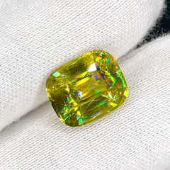 6.05 Carats Natural Sphene Gemstone