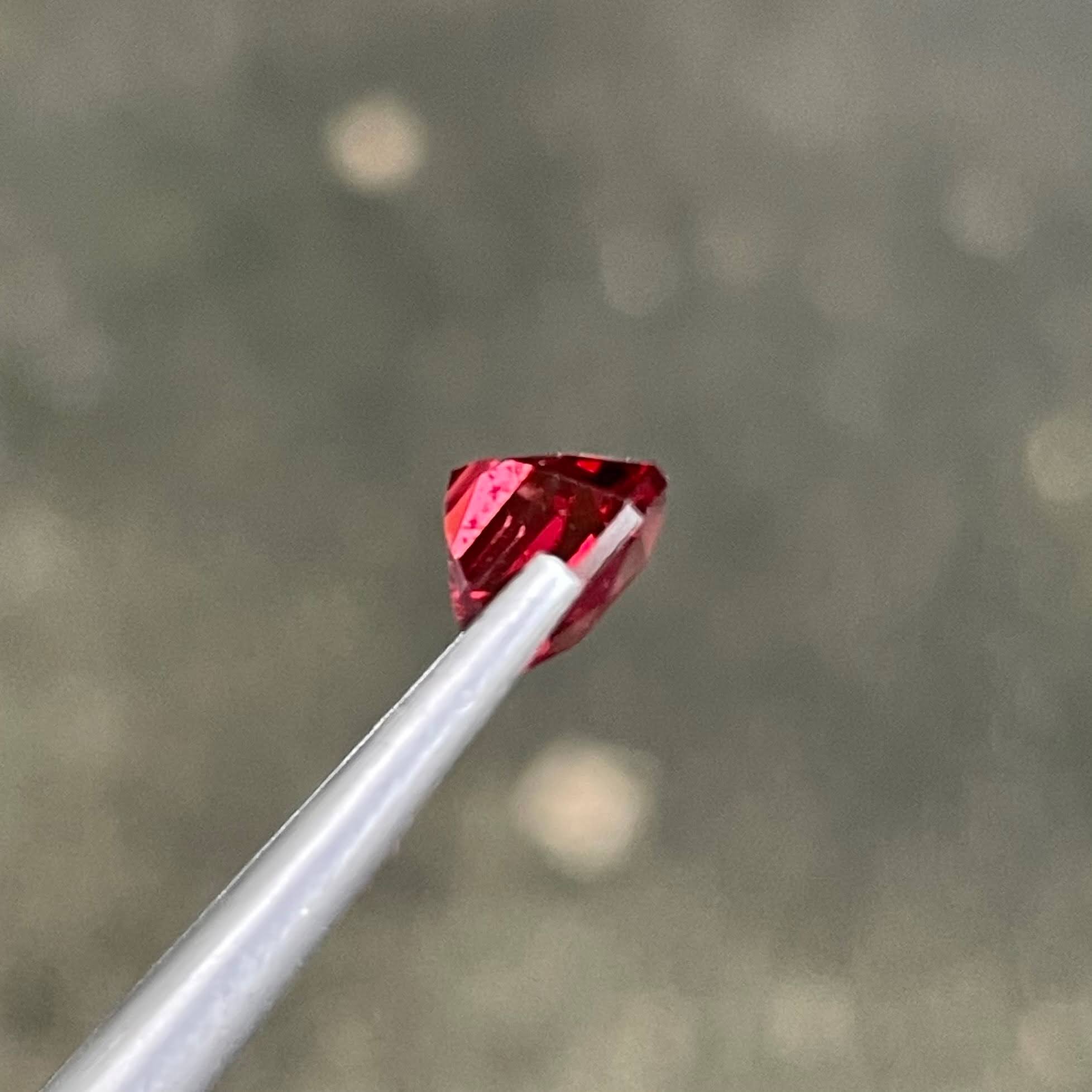 2.00 Carats Soft Red Garnet Stone