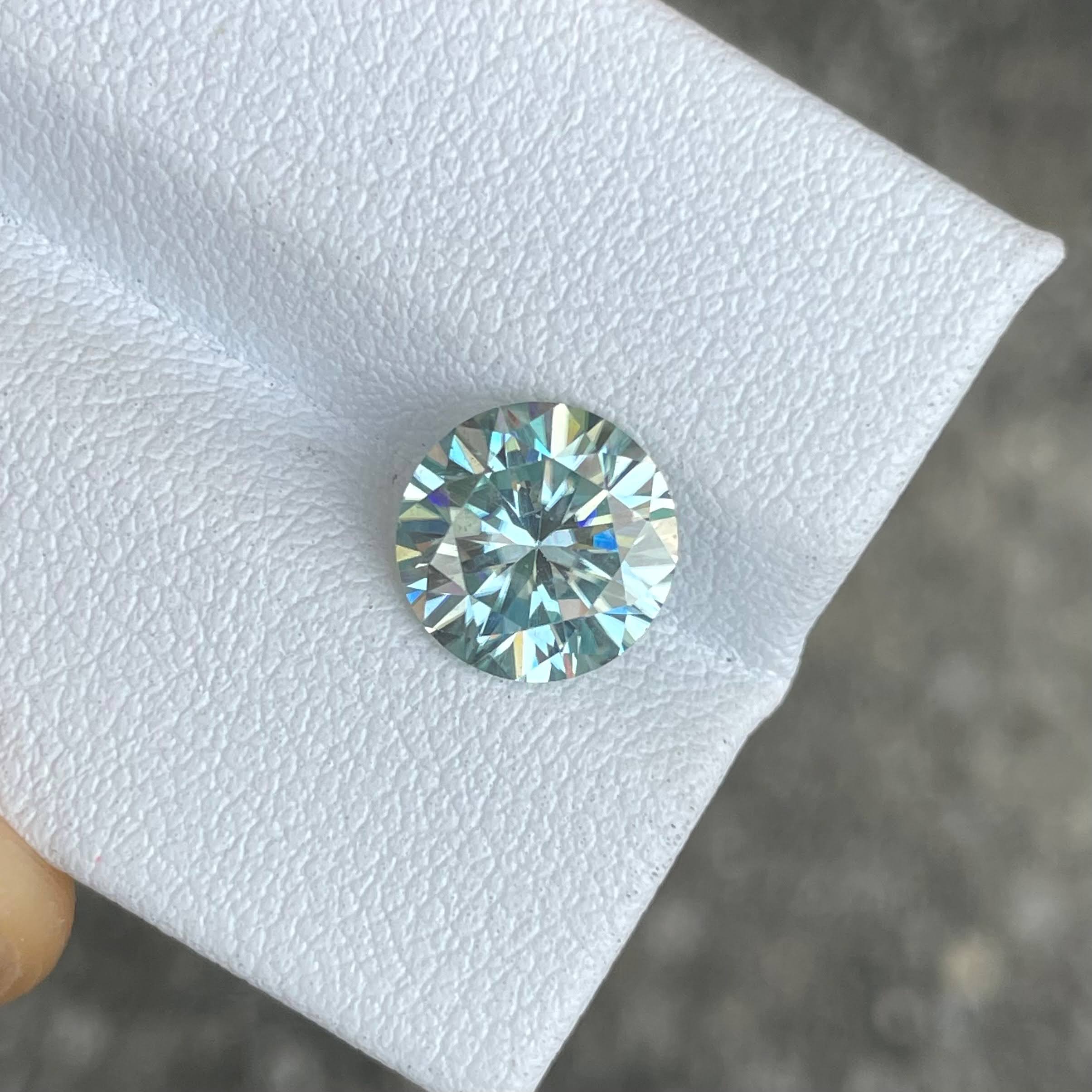 2.20 Carats Lab Grown Round Moissanite