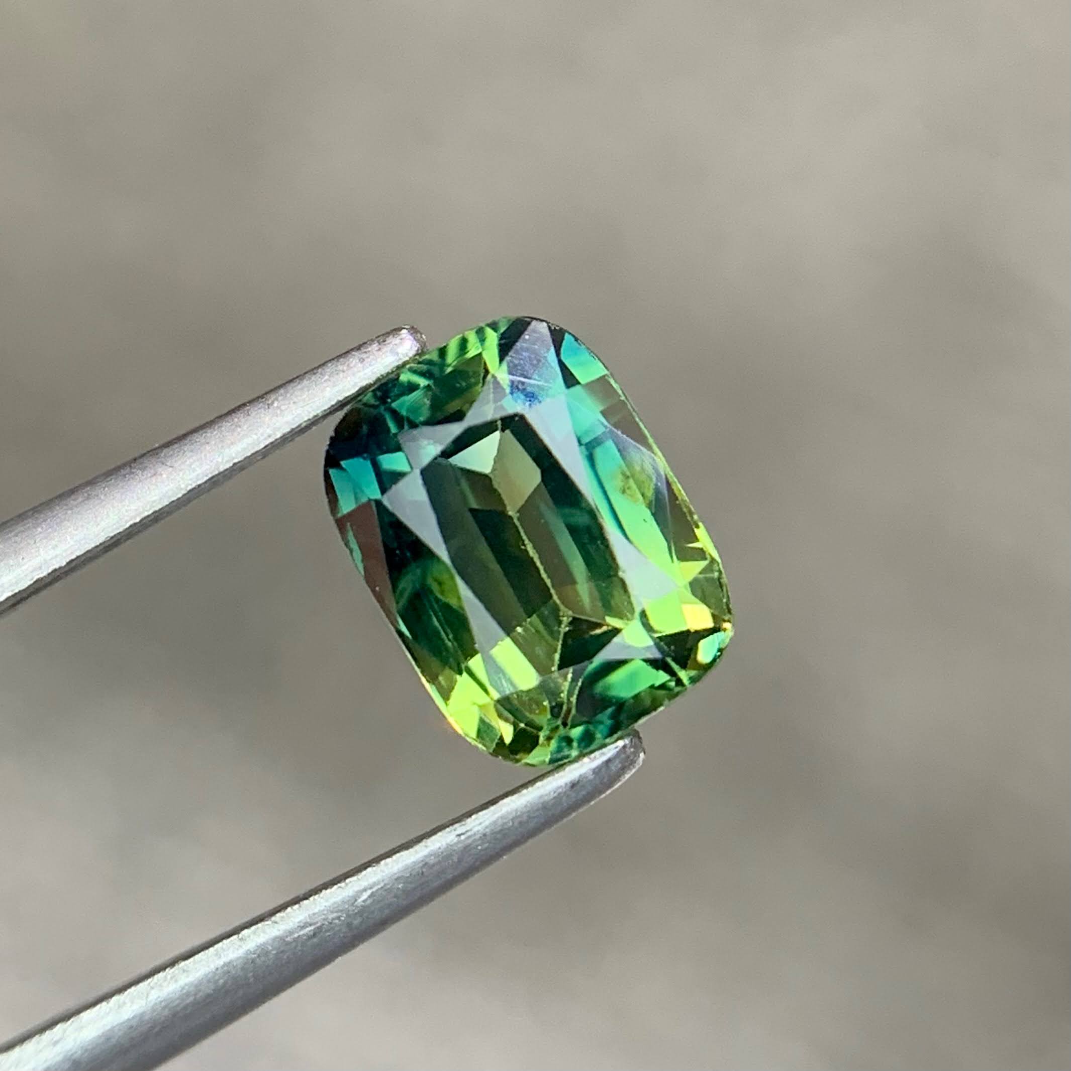1.59ct Natural Parti Sapphire Cushion