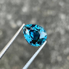 3.67 carats Blue Spinel Stone Pear Cut 