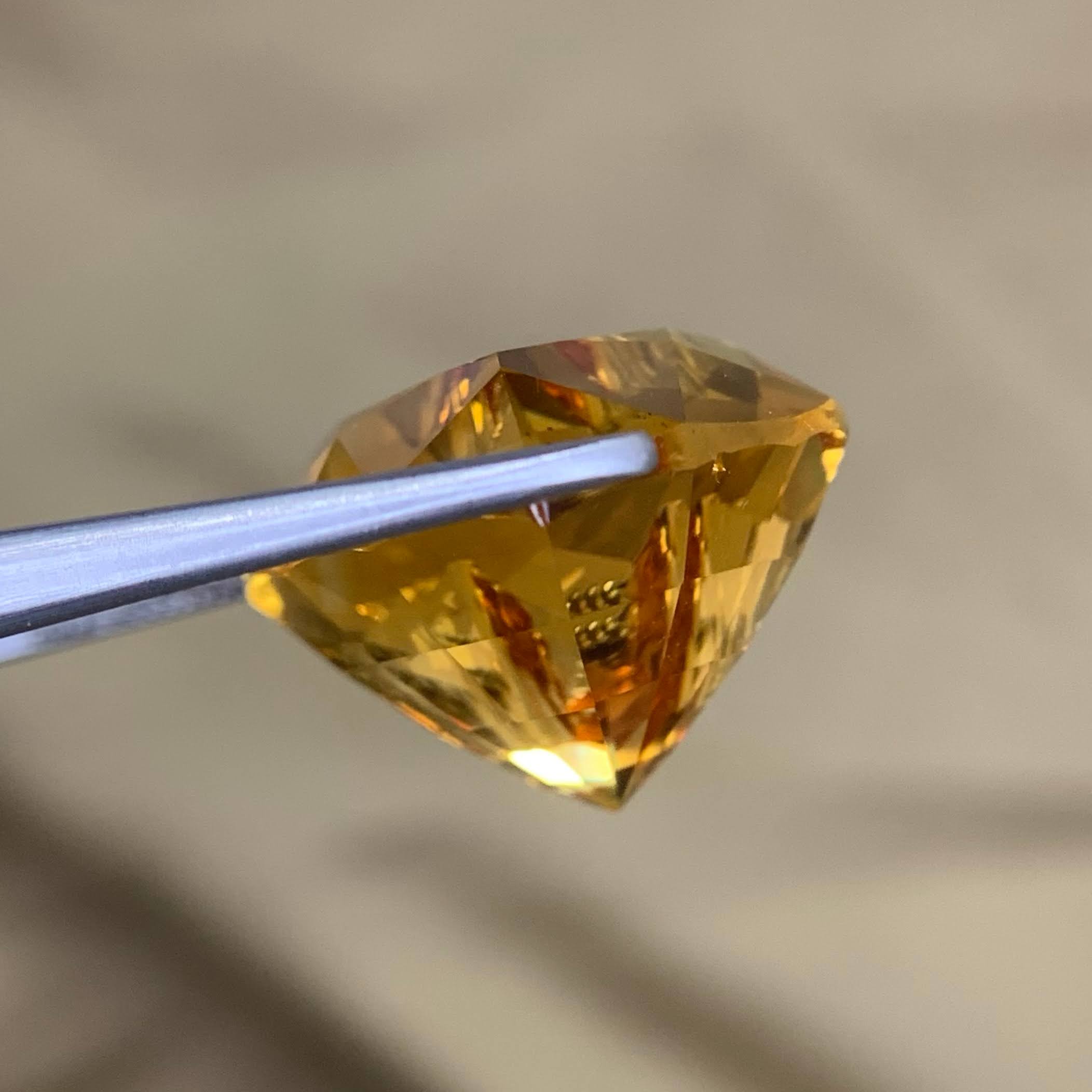 mandarin-citrine-22-67ct-brazil-heart