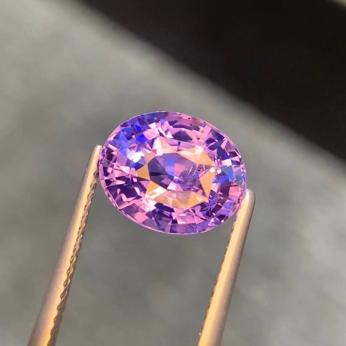 GIA Certified 5.16Ct Violet Blue Sapphire
