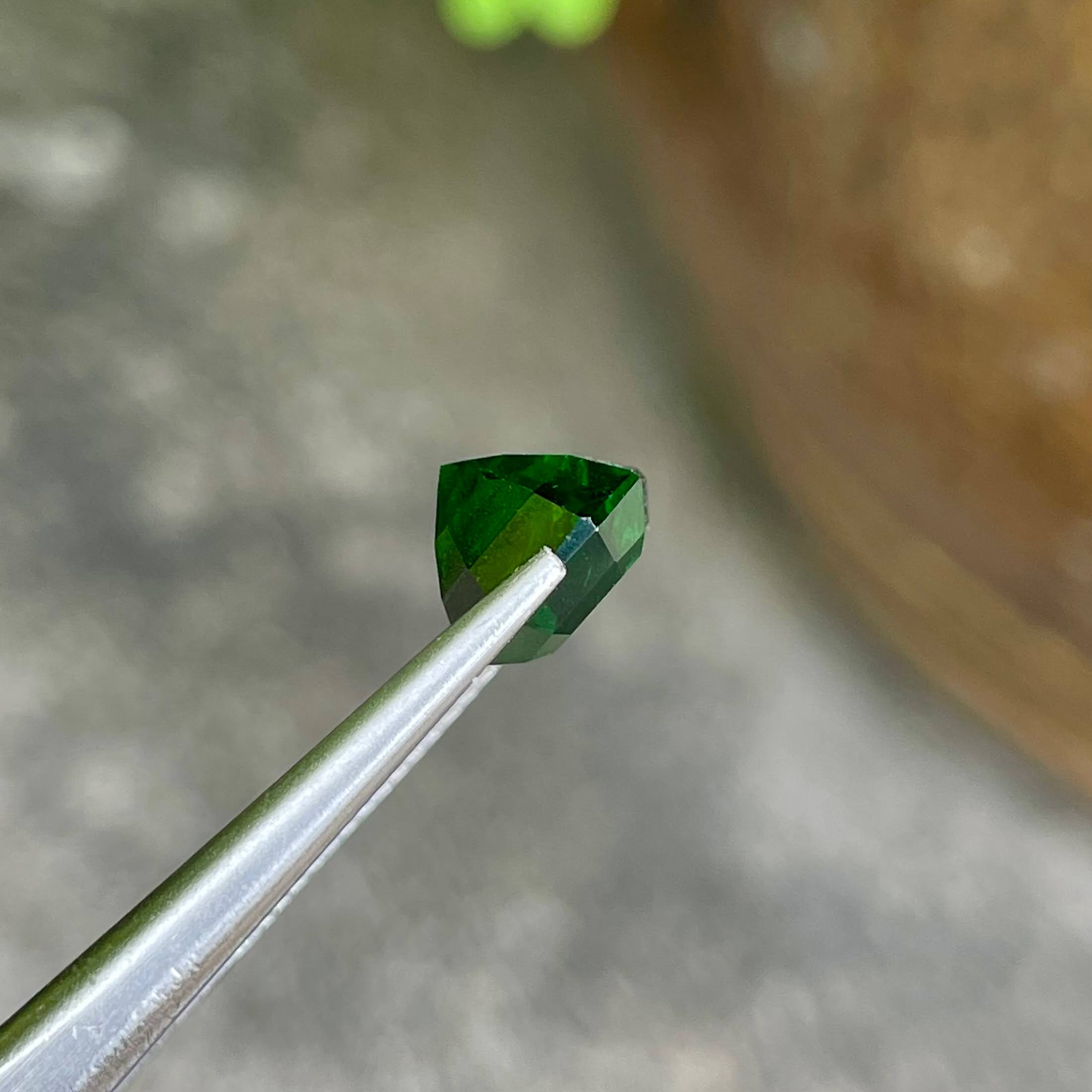 5.21 Carats Green Tsavorite Garnet