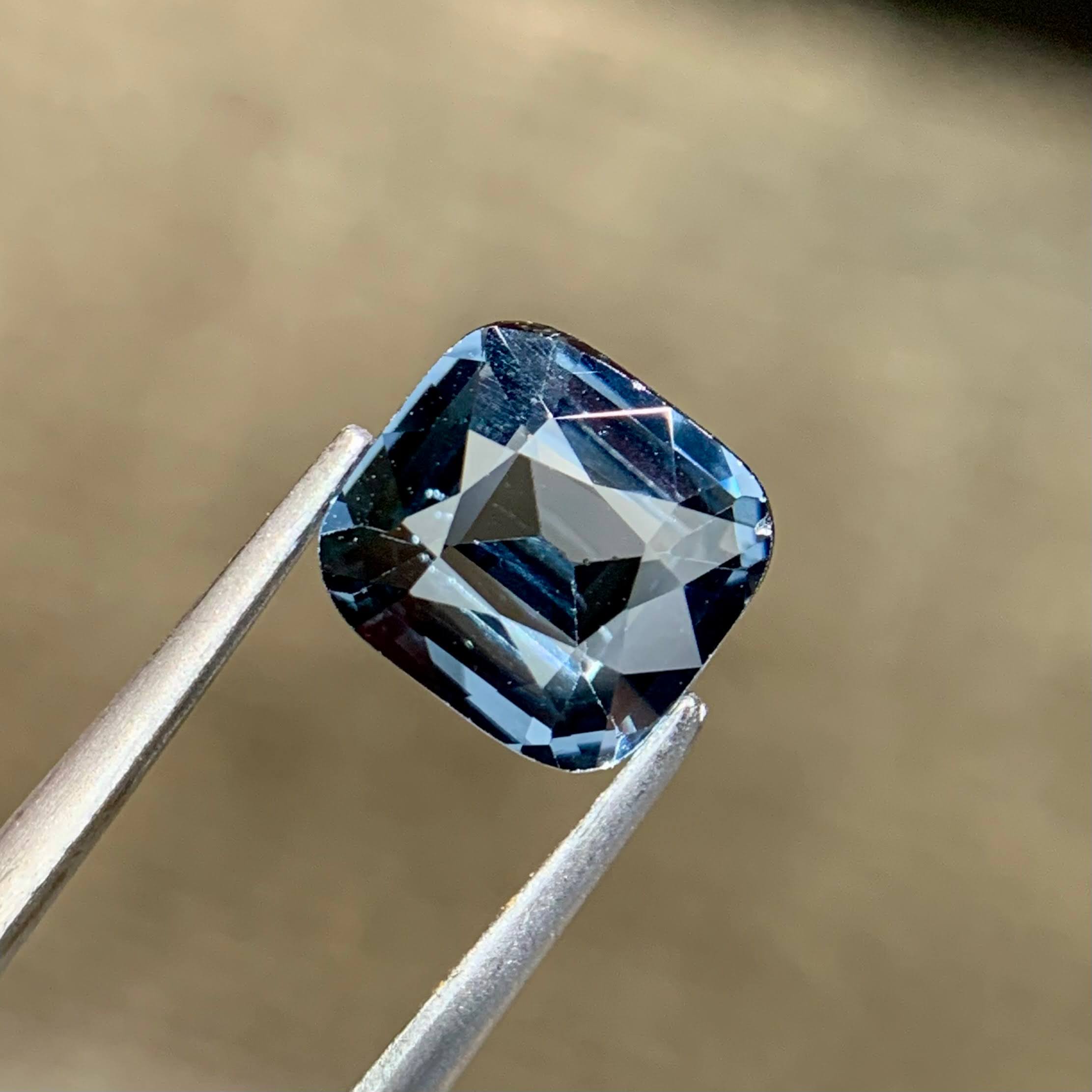 1.66Ct Grey Spinel
