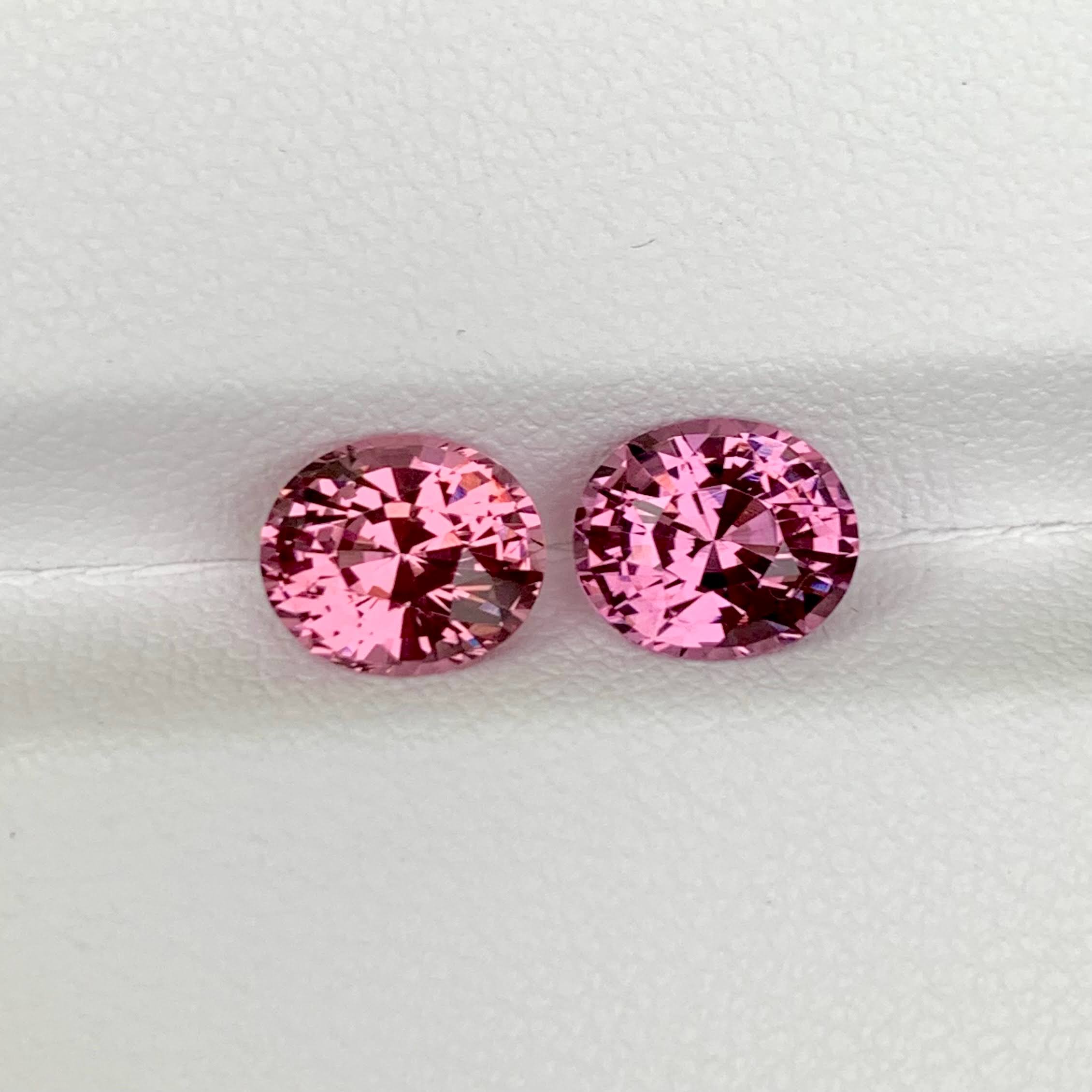 malaya-garnet-pair-3-51ct-vvs-oval-precision-cut