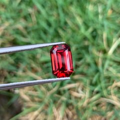 2.05 Carats Red Garnet Stone