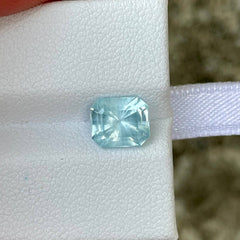 1.72 Carats Blue Aquamarine Gemstone