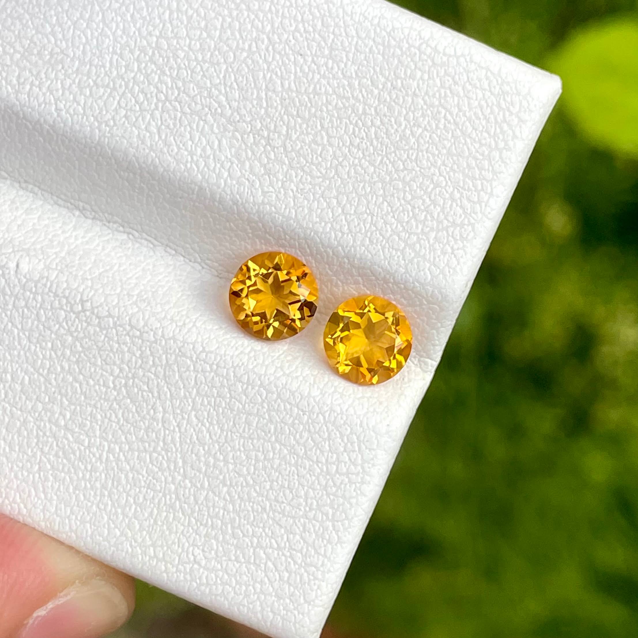 1.30 Carats Citrine Gem Pair Round Cut