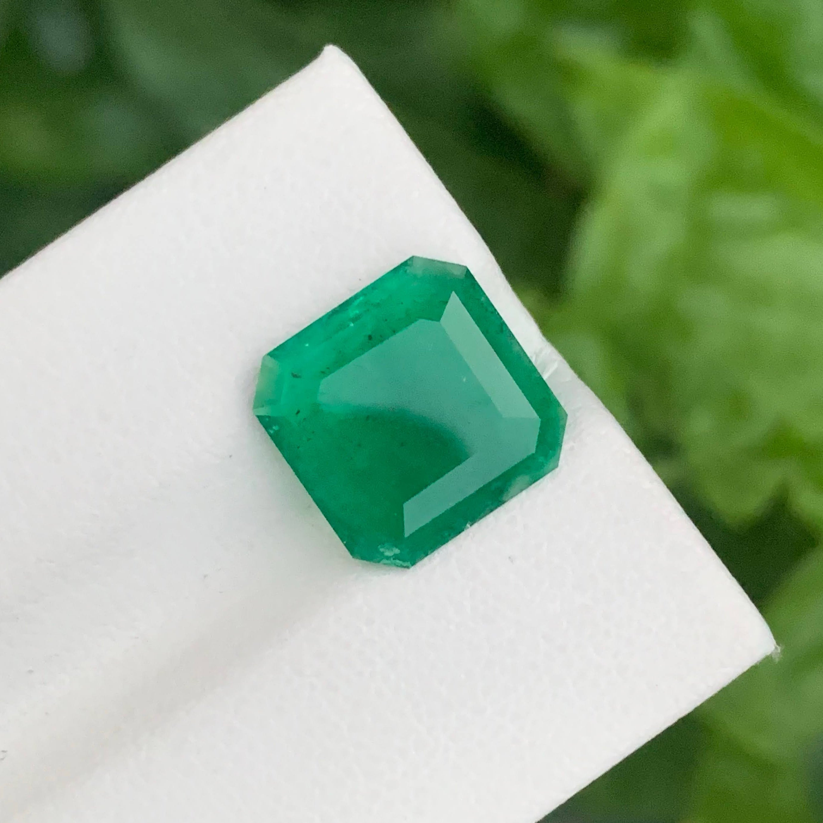 4.05 Carats Green Swat Emerald Stone