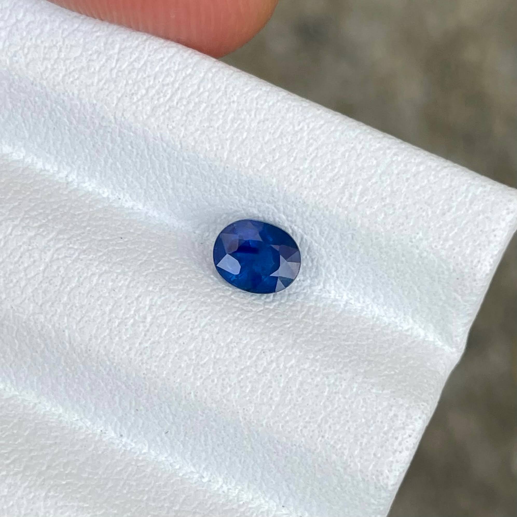 0.59 Carats Loose Sapphire Oval Stone