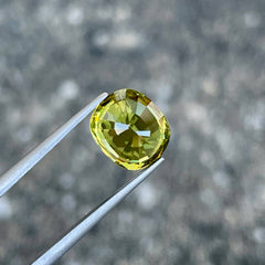 4.75 Carats Yellow Mali Garnet Stone