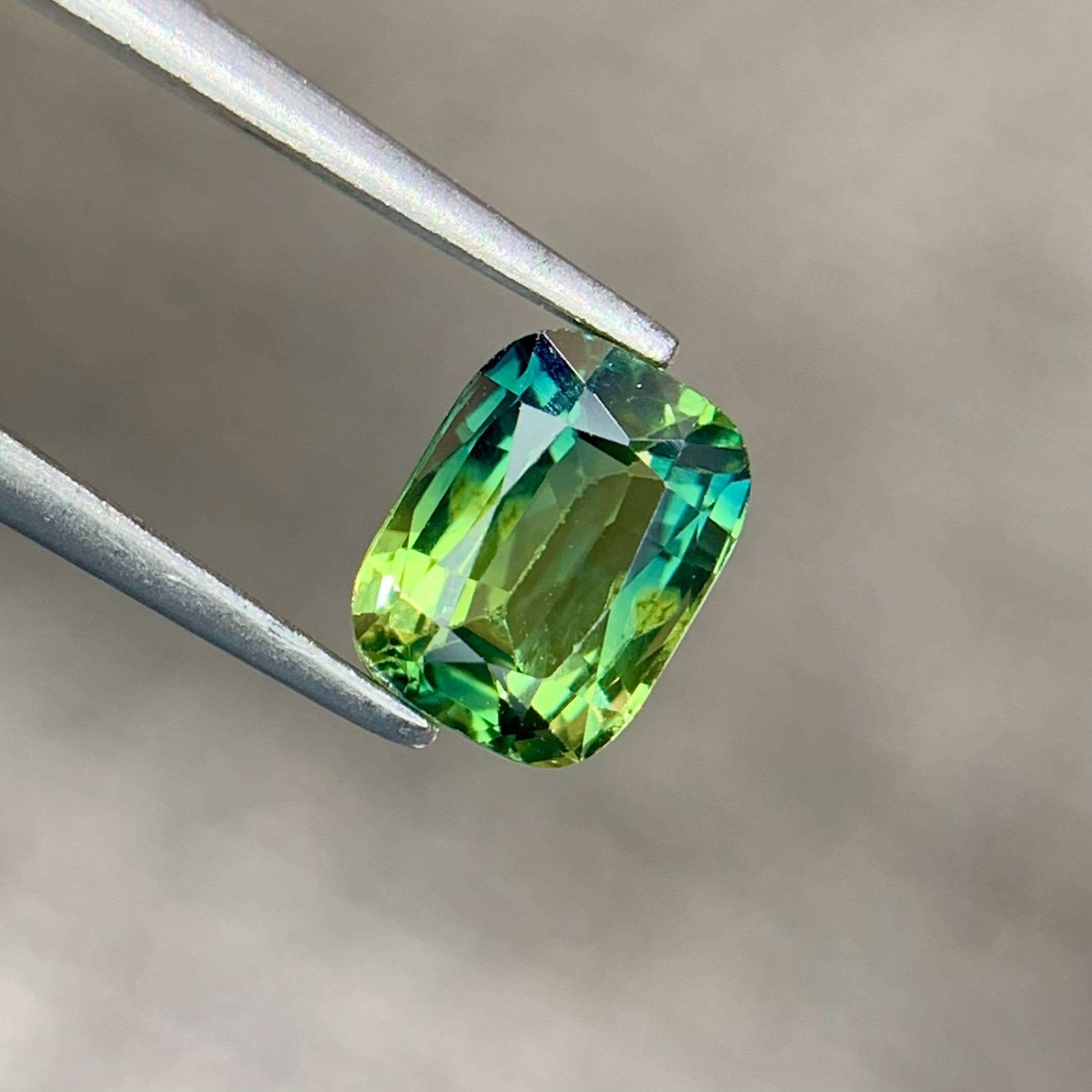 1.59ct Natural Parti Sapphire Cushion