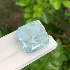 82.10 Carats Big Blue Aquamarine Stone
