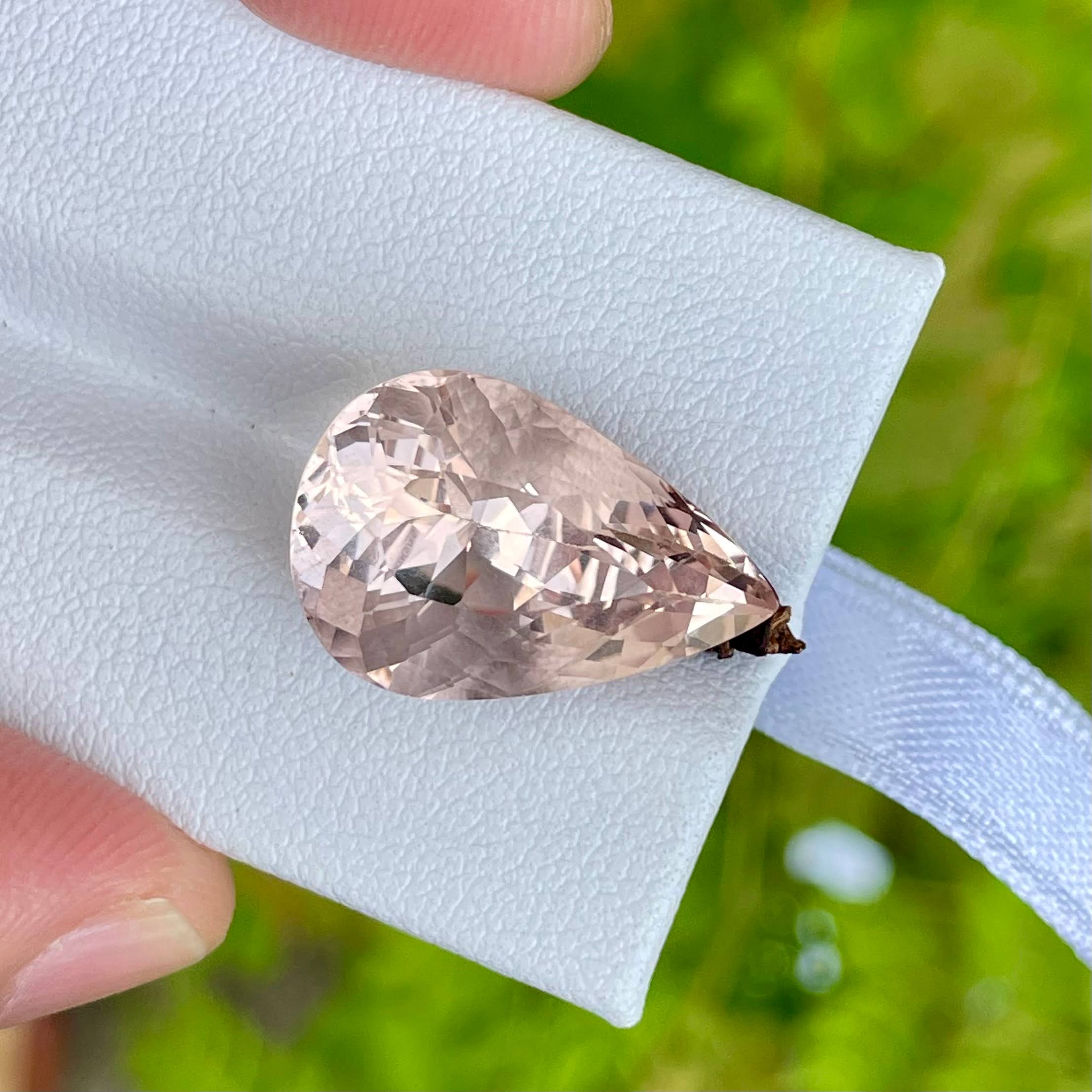 12.05 Carats Pear Morganite Stone