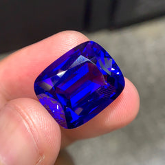 27.81ct Certified 4A No Heat Tanzanite