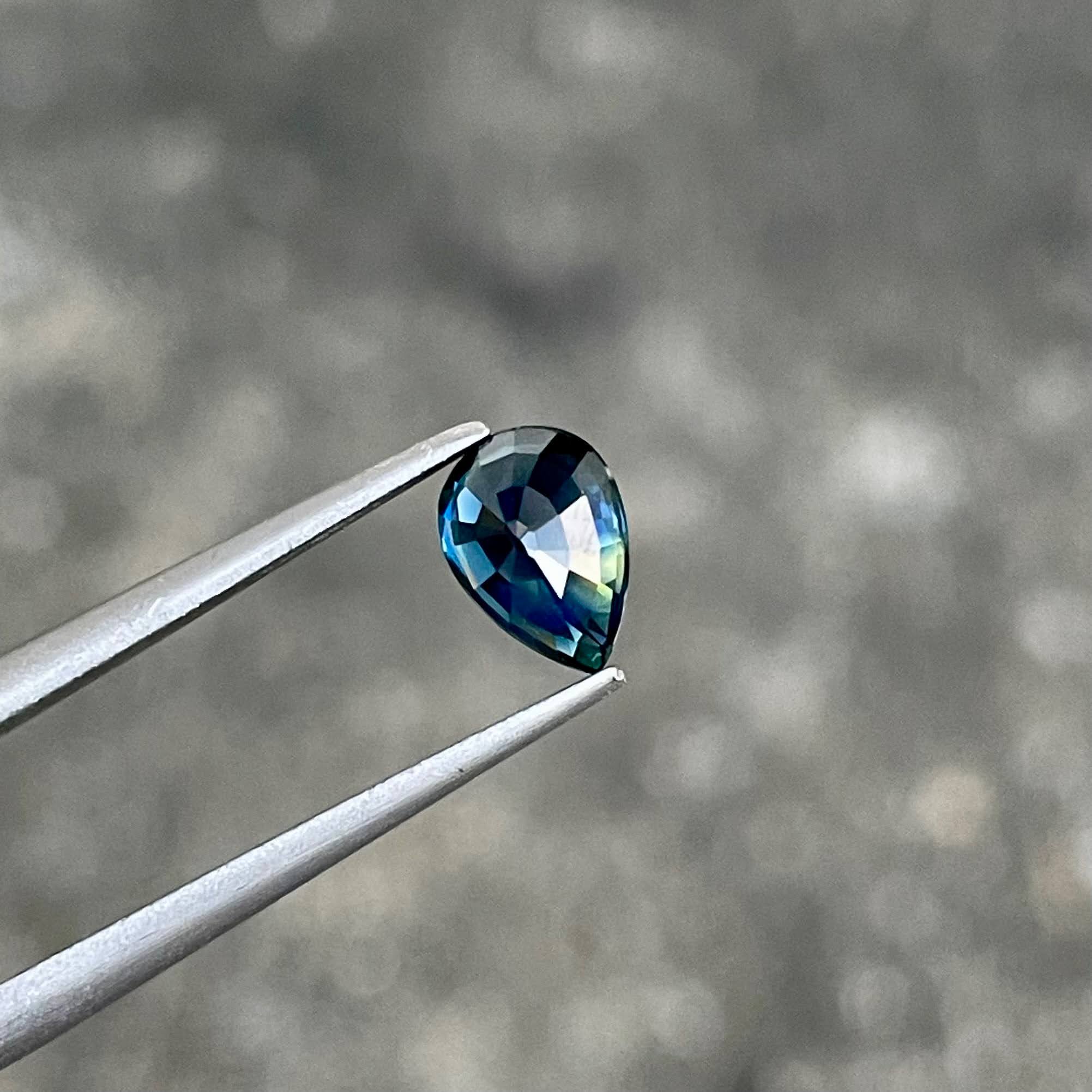 1.11 Carats Teal Sapphire Pear Cut Gem