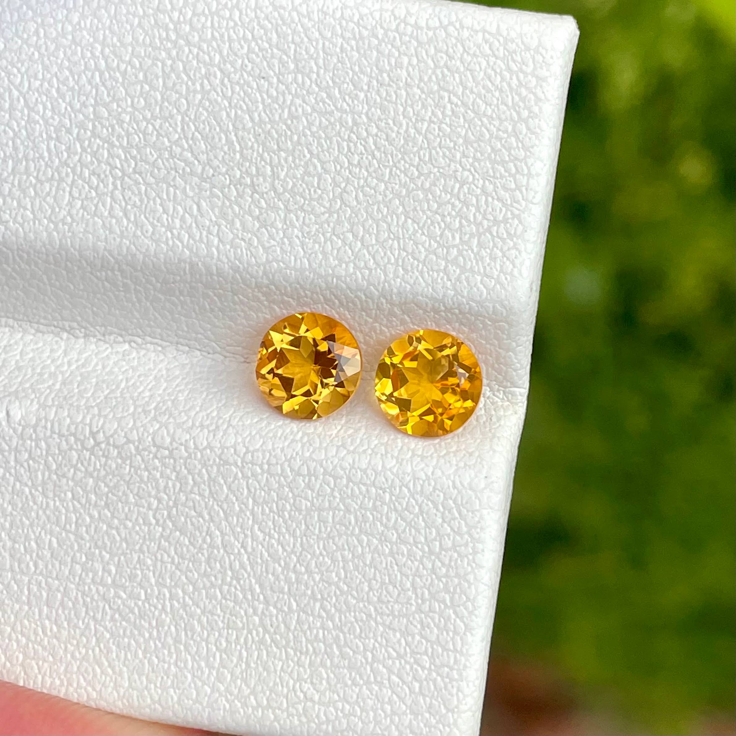 1.30 Carats Citrine Gem Pair Round Cut