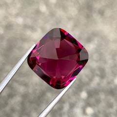 17-14-carats-bright-pinkish-red-garnet-cushion-brilliant-cut-tanzania