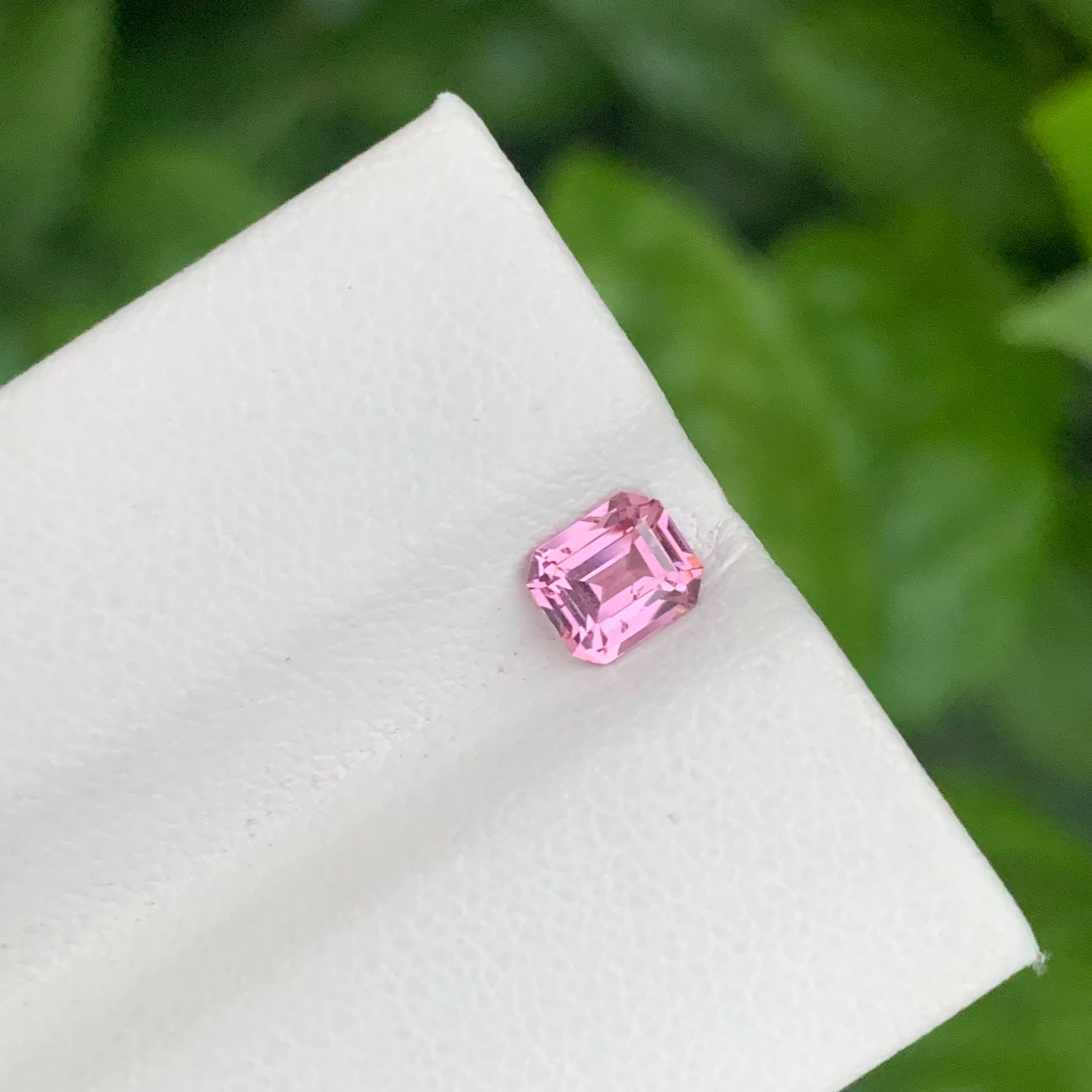 0.75 Carats Pink Spinel Stone Emerald