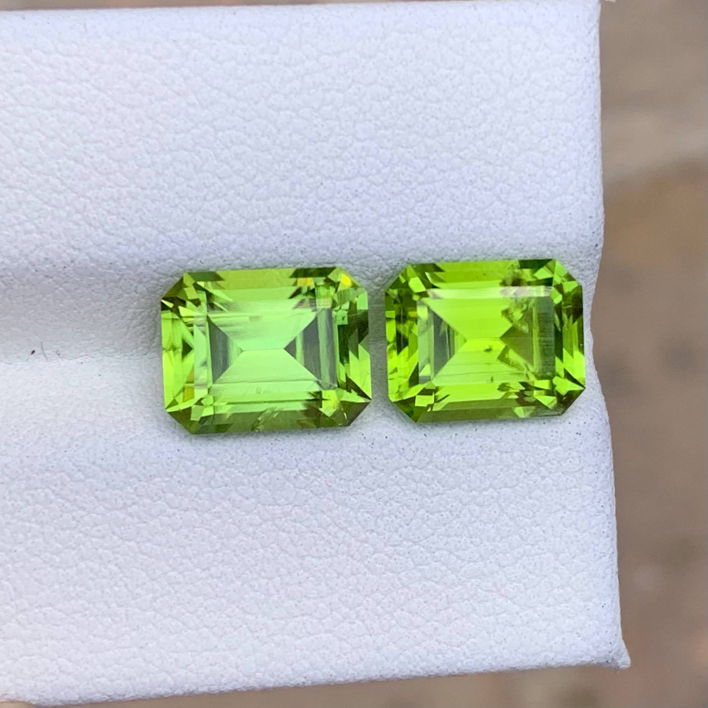 7.11Ct Peridot Pair